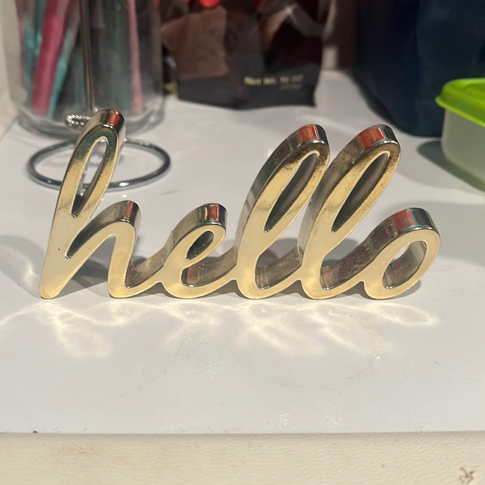 Hello decor